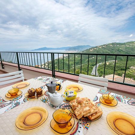 Beautiful Tigullio Apartment Lavagna Luaran gambar