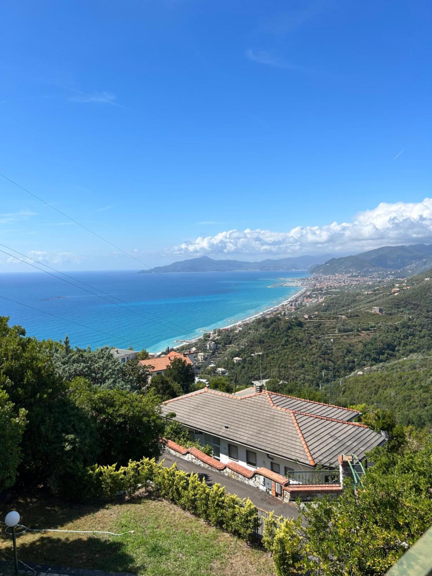Beautiful Tigullio Apartment Lavagna Luaran gambar